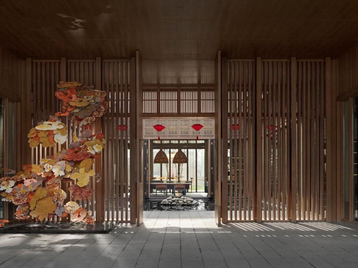 Отель Angsana Chengdu Wenjiang Экстерьер фото