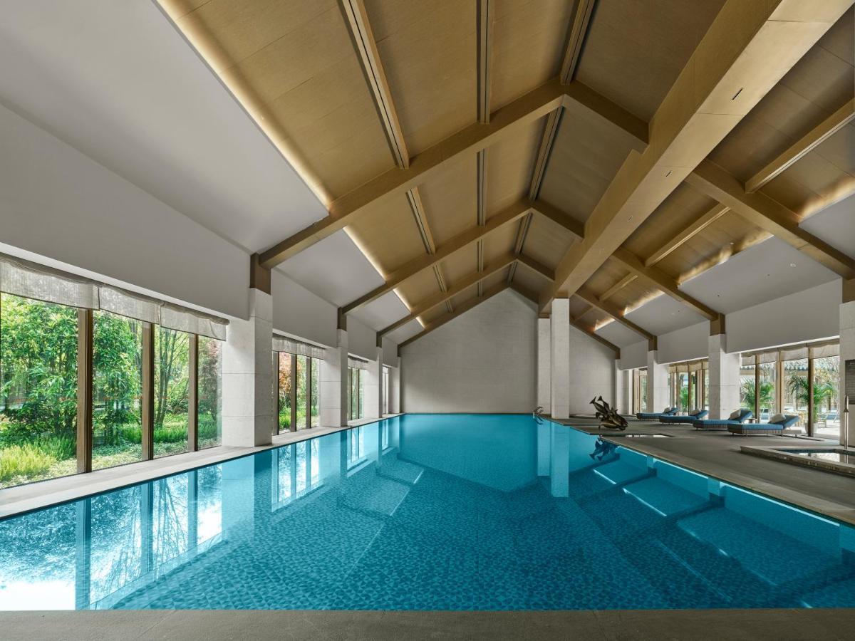 Отель Angsana Chengdu Wenjiang Экстерьер фото